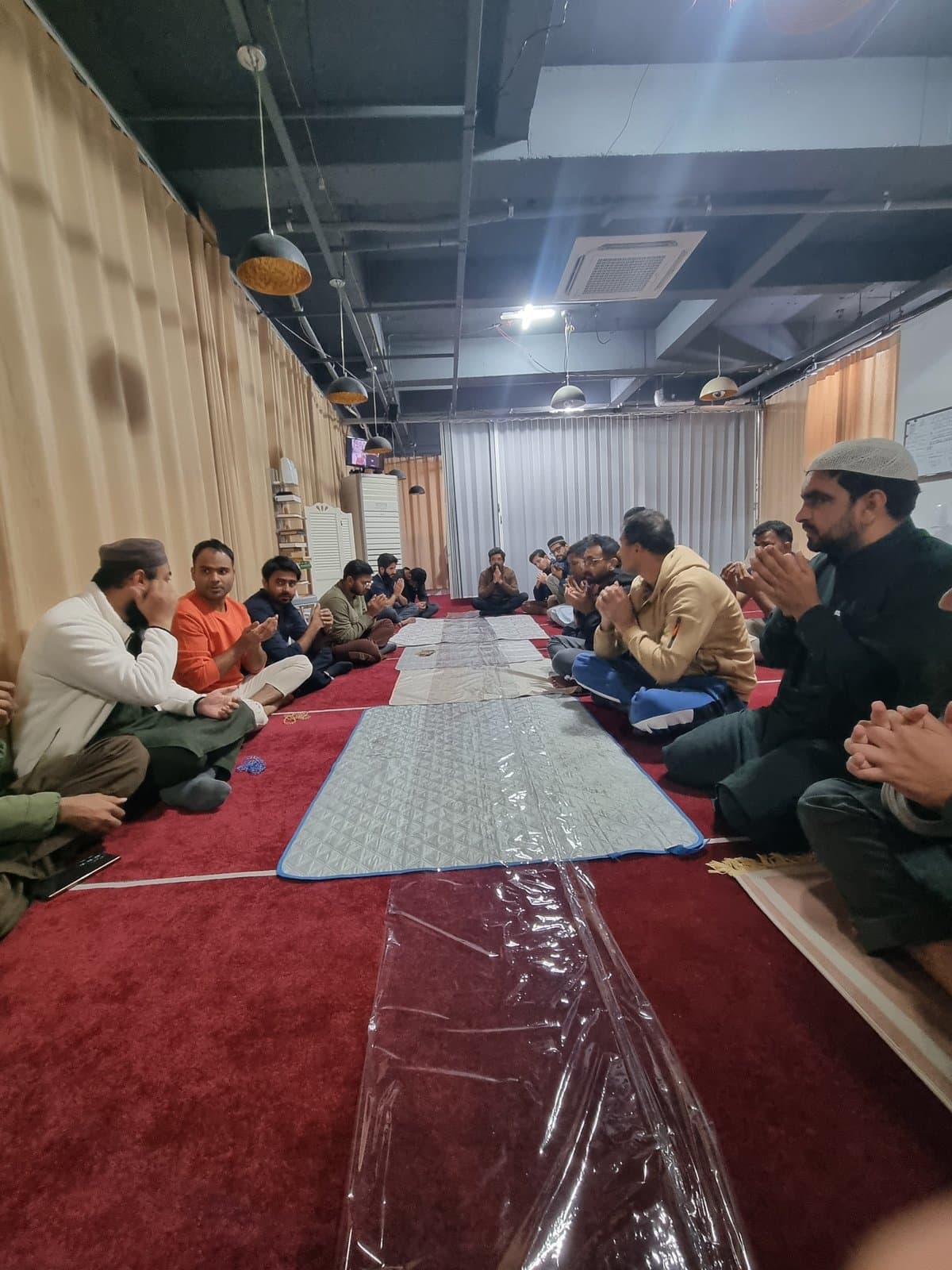 Making dua together