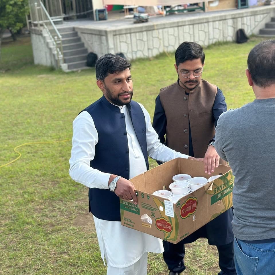 Masjid volunteers